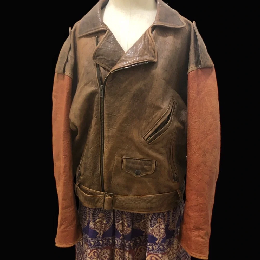 Vintage 90’s DKNY Leather Bomber Jacket S-M - Picture 3 of 13